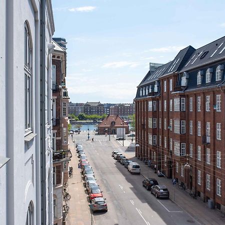 Lovely 3Br Manor Apartment 5 Min From Tivoli Gardens Köpenhamn Exteriör bild