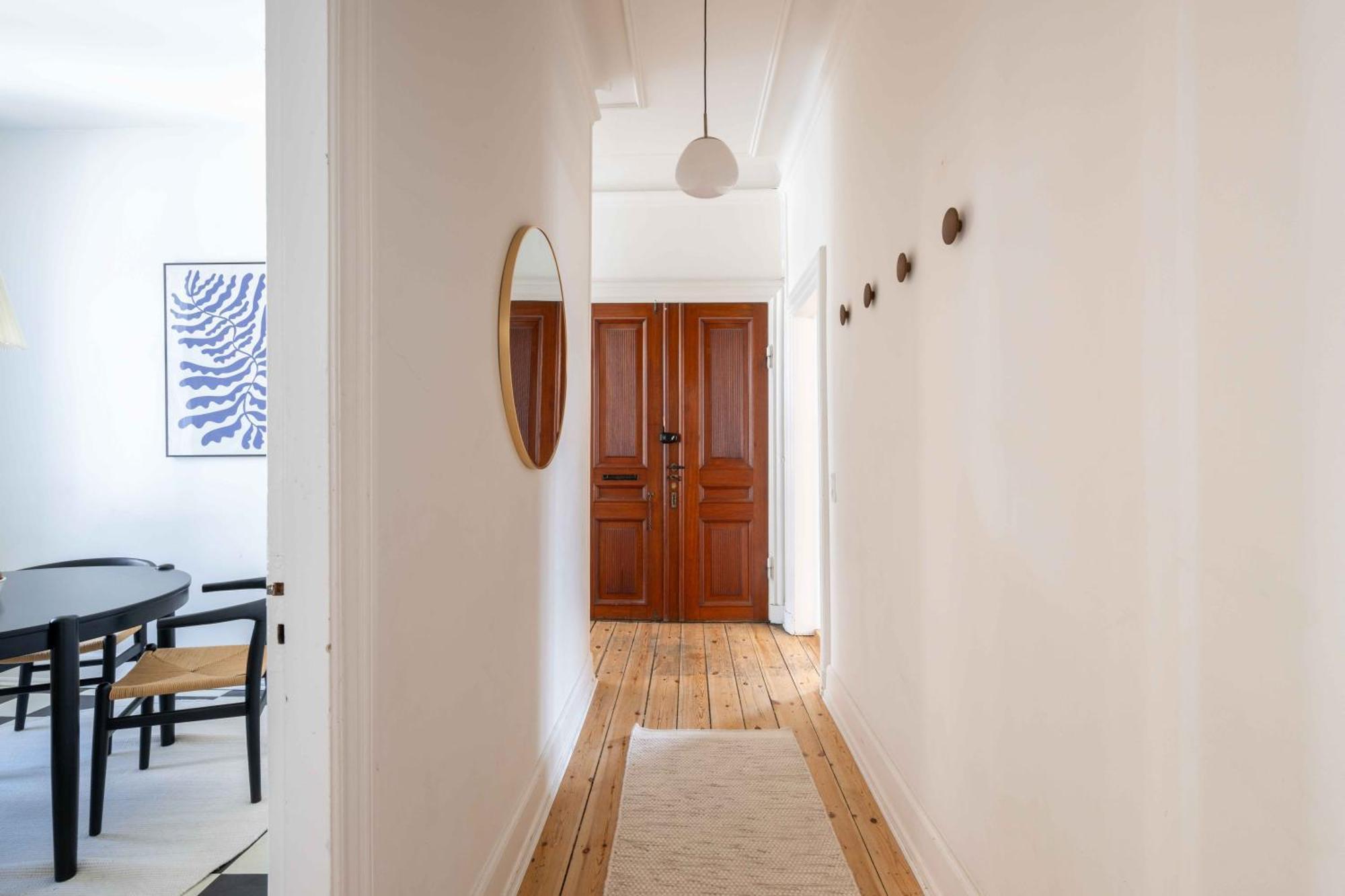 Lovely 3Br Manor Apartment 5 Min From Tivoli Gardens Köpenhamn Exteriör bild