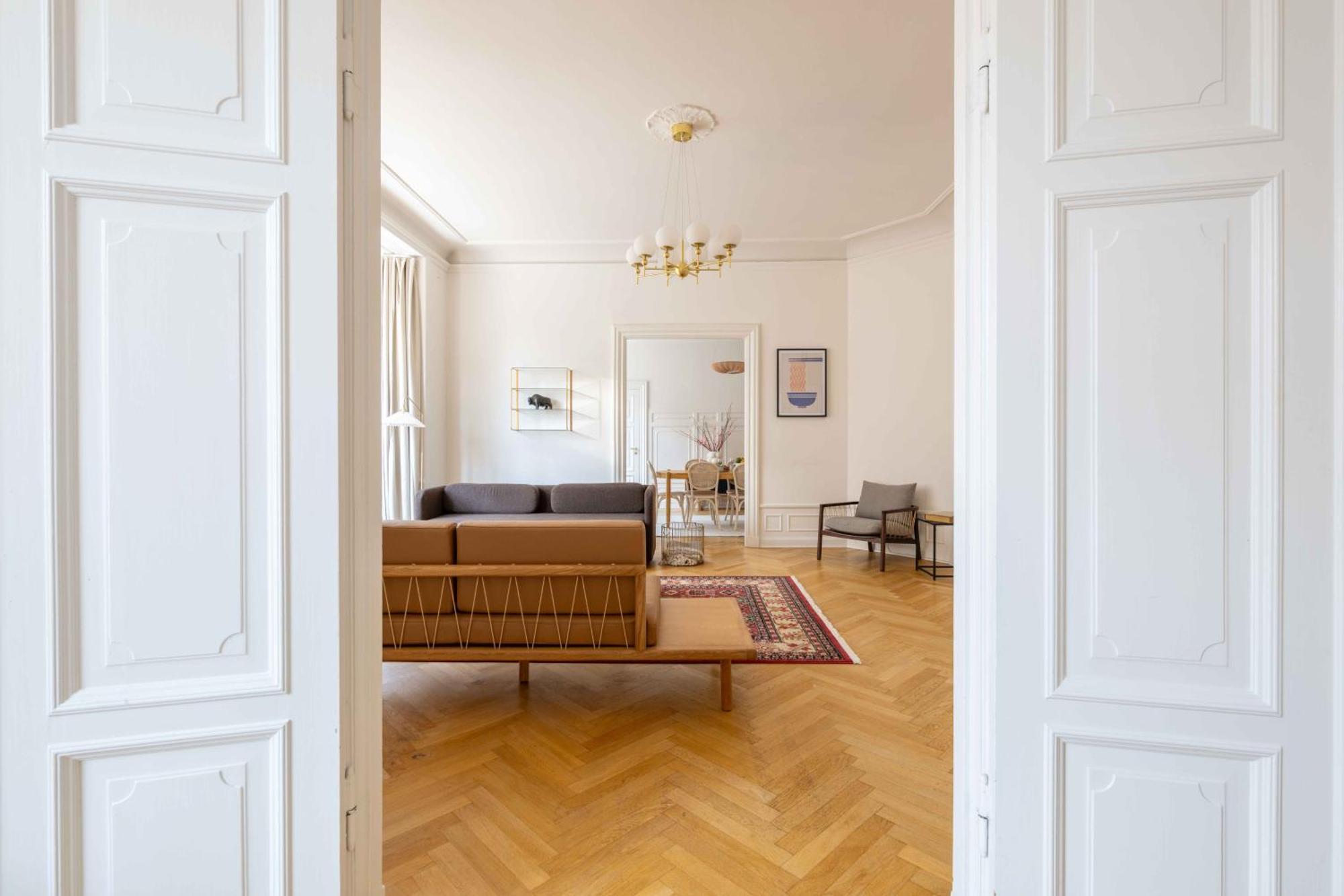 Lovely 3Br Manor Apartment 5 Min From Tivoli Gardens Köpenhamn Exteriör bild