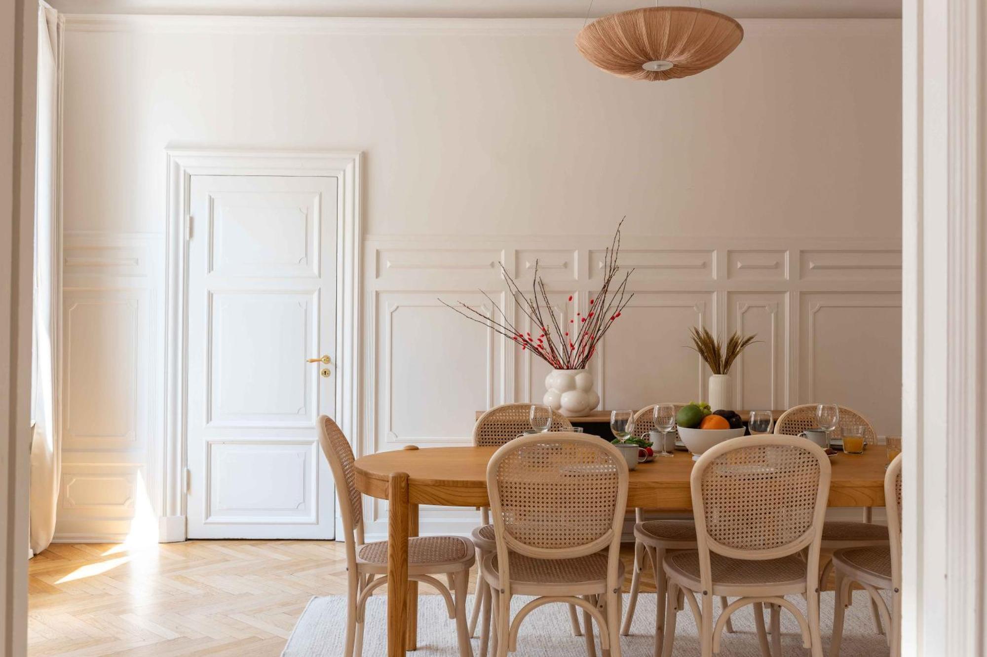 Lovely 3Br Manor Apartment 5 Min From Tivoli Gardens Köpenhamn Exteriör bild